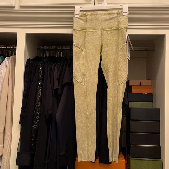 NWT lululemon fast and free tight 25 - Picture 1 of 4